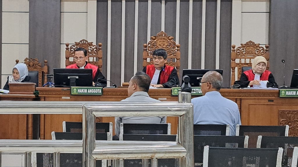 BUMD SERBA USAHA: Menjaga Cilacap Tetap Berjalan